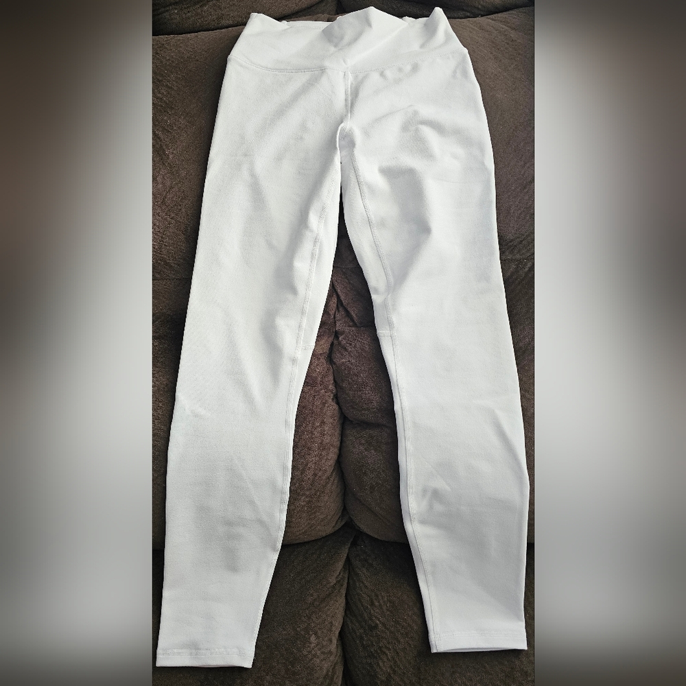 Fabletics Boost PowerHold High-Waisted 7/8 Leggings